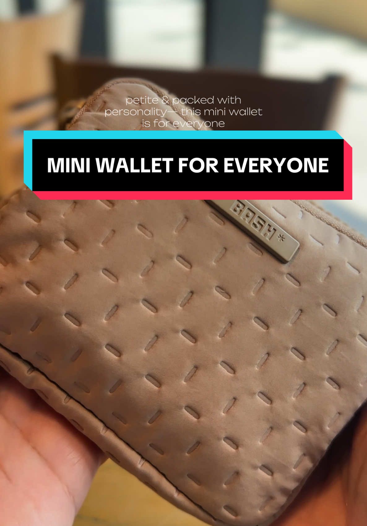 Less can be more. Compact, cute, and ready for anything—a mini wallet for every day #miniwallet #pocketsizedwallet #bashpassport #passportwallet #bashbillowminis #billowminis #minimalistwallet