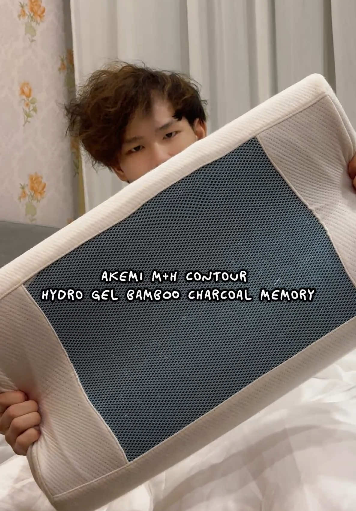 Bangun tanpa lenguh, tidur tanpa gangguan. Bantal Akemi Contour Hydrogel Bamboo — sokongan terbaik, rasa sejuk semulajadi!” #Akemi #HydrogelBamboo #BantalSejuk #BantalSelesa #TidurLena #HomeEssentials #SleepBetter #BambooPillow #BantalMalaysia