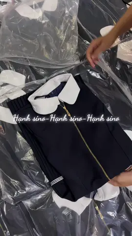 #xuhuongtiktok #xh #trending#fyp #fypシ #vairal #hanhsino97 #thoitrang #thoitrangnu #quanao #fashion #fashiontiktok #phoidoxinh #oufit #mixdo #style #❤️#LearnOnTikTok #phoido #macdepmoingay 