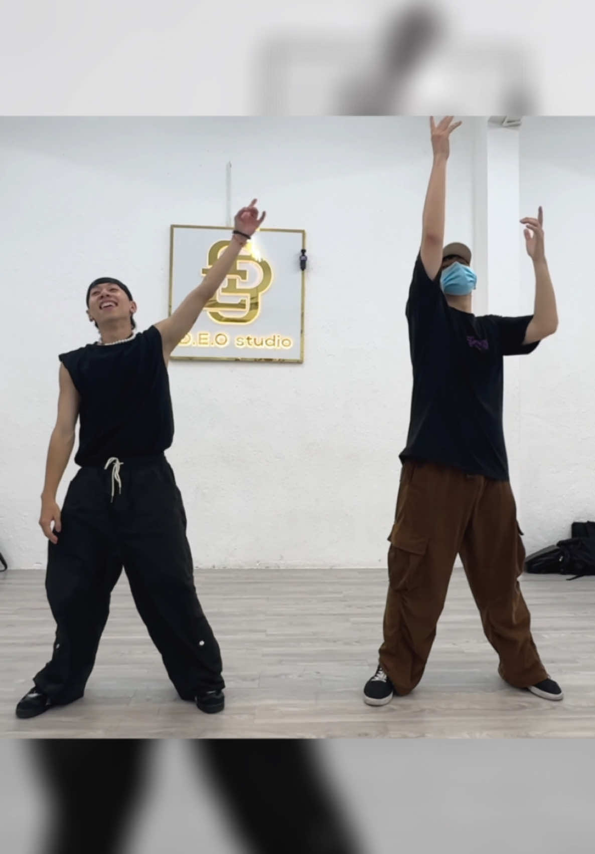 W @Tùng Maru  🧠 : me #theweeknd #timeless #dance #vibe 