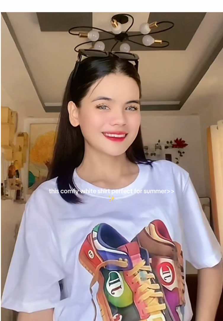 White shirt for summer 😎#tshirt #whiteshirt #summershirt #whitetees #whitetshirt #unisexshirt #tiktokmademebuyit #trendingvideo #fyp#viral 