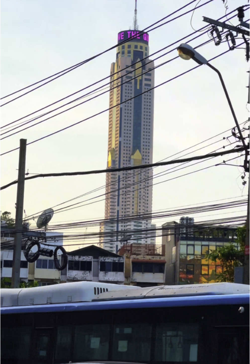 กรุงเทพมหานคร🇹🇭🛺#bangkok #bangkokthailand #traveltiktok #travelbangkok #travellife #cityview #citylife #fyp #รถไฟฟ้ามาหานะเธอ #ยืมลงสตอรี่ได้ #thailand #เธรดวิวสวยๆ 