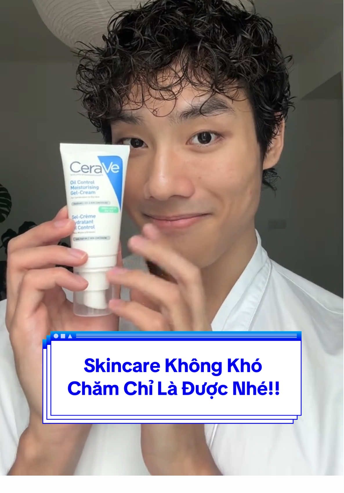 Kem dưỡng kiềm dầu với phức hợp Silica và Tinh Bột Bắp giúp hấp thụ lượng dầu thừa. Cấp khoá ẩm với công nghệ độc quyền MVE giúp da luôn ẩm lên đến 48h. #CeraVe #CeraVeVietNam #ThamSau10Lop #DaKhoeDiem10 