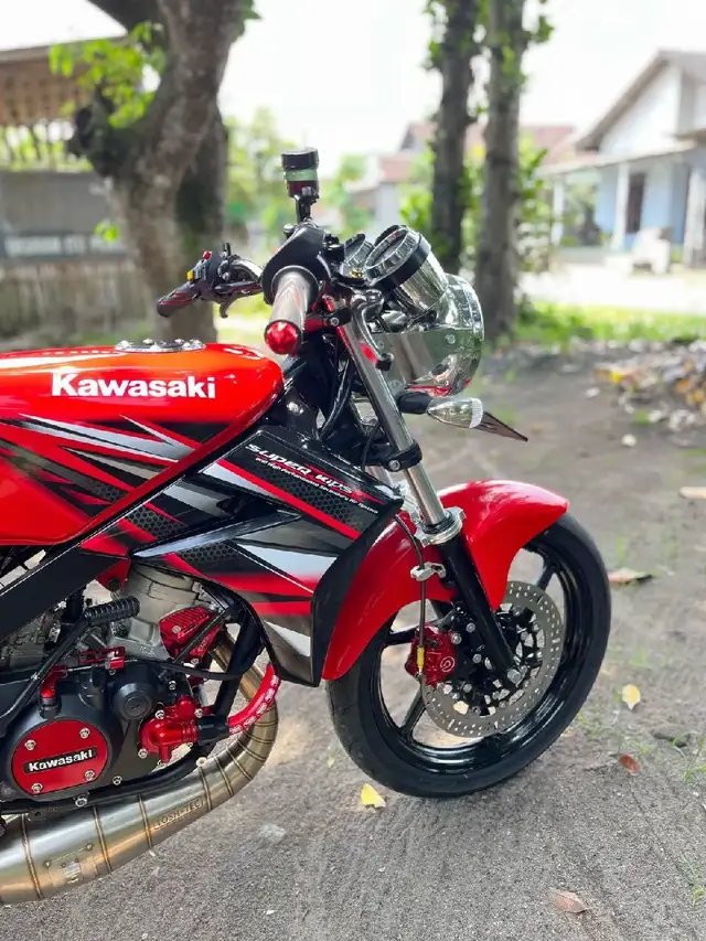 NINJA SS SURIKEN TAHUN 2012 Spesifikasi Kendaraan  Harga Cash Rp18.000.000 Credit DP Rp3.000.000 Tenor 30 Bulan X Rp500.000 🔥 GARANSI ARS 🔥 BPKB STNK FAKTUR 🔥 PAJAK PANJANG  🔥 FREE MUTASI STNK PLAT 🔥 ONGKOS KIRIM GRATIS 🔥 KOTA METRO LAMPUNG 📞 Kontak Kami Untuk informasi lebih lanjut, silakan kunjungi showroom kami atau hubungi kami melalui nomor telepon dan email yang tersedia #xyzbca #mokasid #asc #fyp #fypage #storytime #berandatiktok #foryoupage #motorcycle #trending #fypシviral #fypシ #kawasaki #viralditiktok #kawasaki #ninja #berandatiktok 