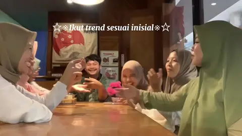 Seru banget✨❤🤣🤣 #fyp #foryoupage #Ramadan #bukber #bukberramadhan #trend #tukersnack #tukersnackchallenge @ptritri @yourlove ᯓᡣ𐭩 @Me^°^ 