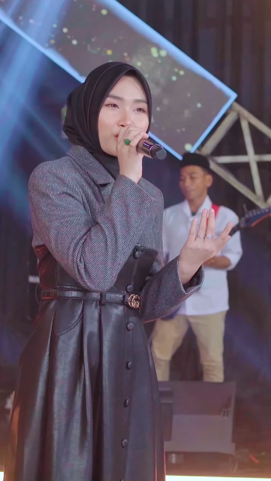 SURGAMU - DIKE SABRINA #surgamu #dikesabrina #muarabintang #fyp 