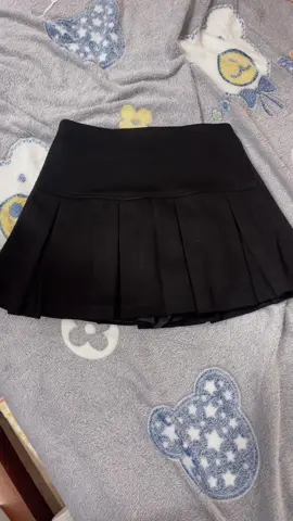 chân váy chữ A cạp cao xếp ly to #chanvayxinh #chanvayxeply #chanvay 