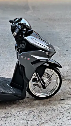 Xám titan liệu còn hot hem ta#xuhuong2025 #vario2023 #95haugiang #xh #xhuongtiktok #click #vario150độkiểng 