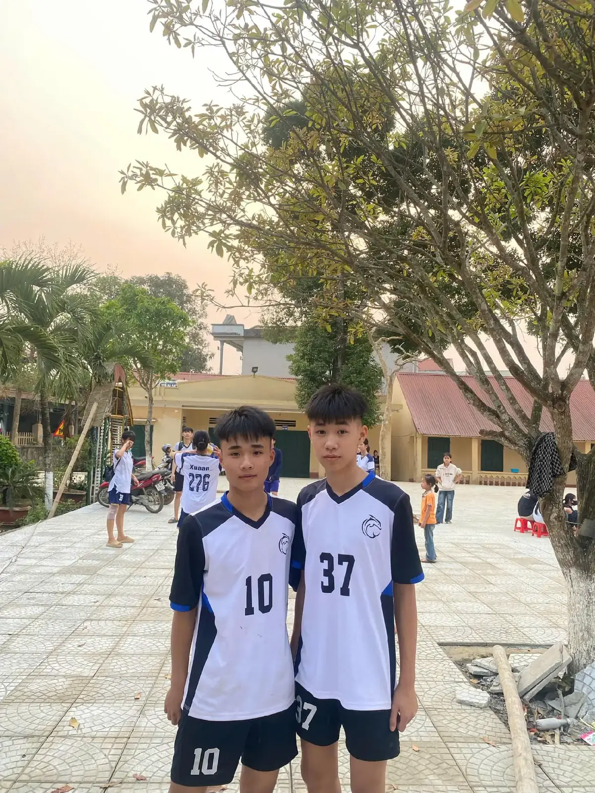 #volleyball #banbe #kỉniệm 