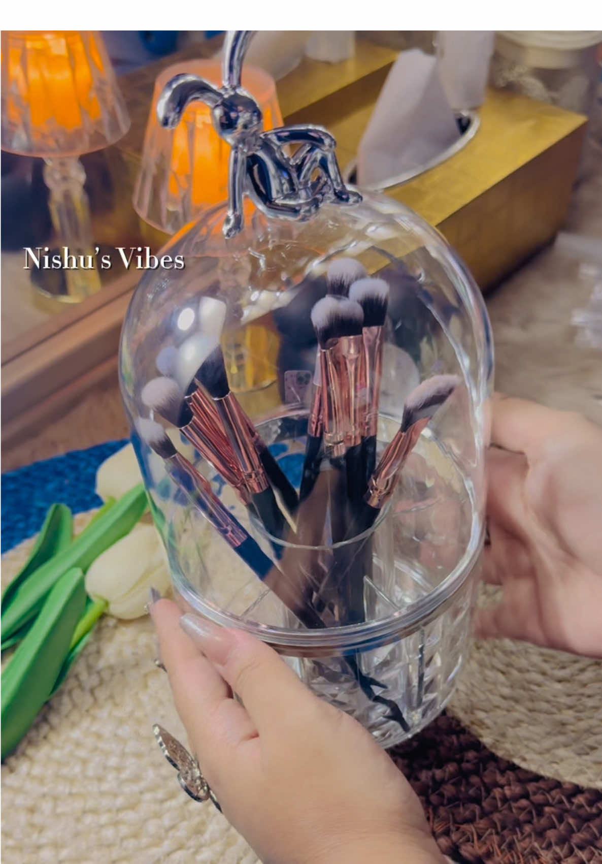 360 Rotate Makeup Brush Holder 💄  #organizer #makeupbrushorganizer #360rotation #foryou #nishatu #fypageシ #fyp #fypシ゚viral #trending #fypage #fy #fypシ #unfreezemyacount  #foryoupage #fyy