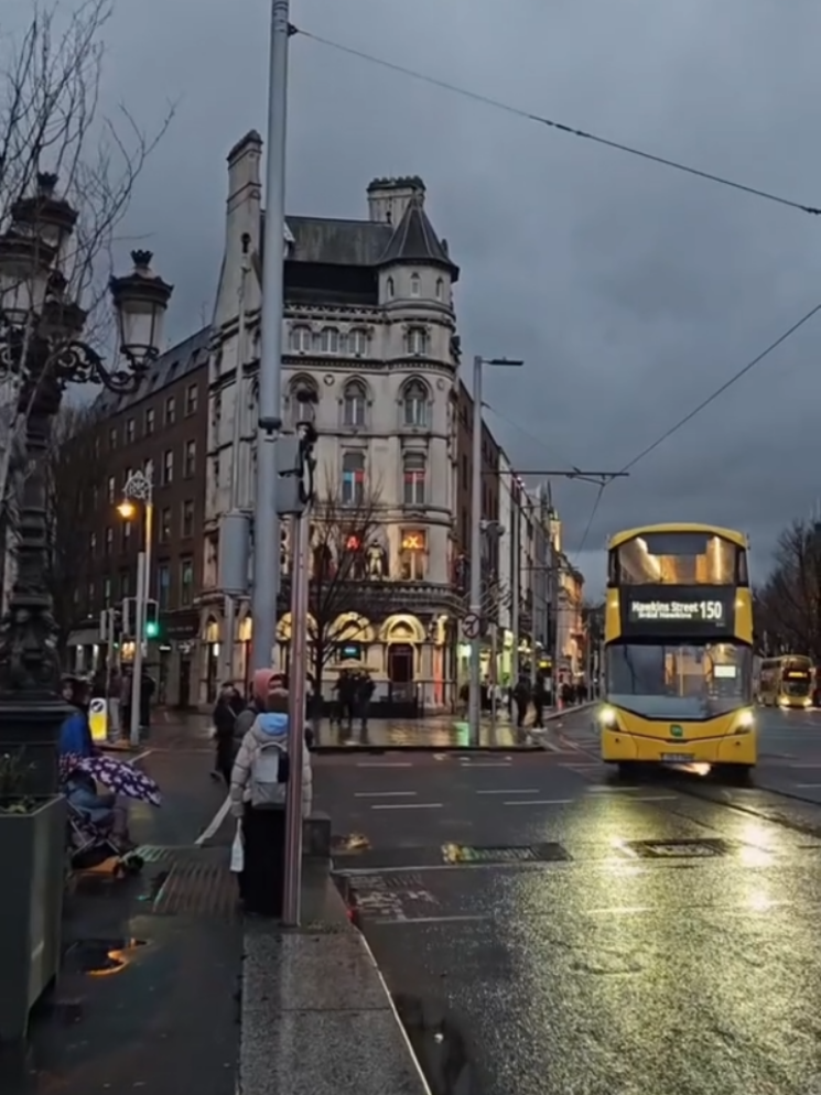 Travel To Ireland 🇮🇪📍#travellife✈️ #foryoupage #trending #ireland🇨🇮 #foryou #travellife✈️ #irelandtiktok #foryoupage #trending #viral #foryou #beautiful😎❤️👀🍂🥀🥀 