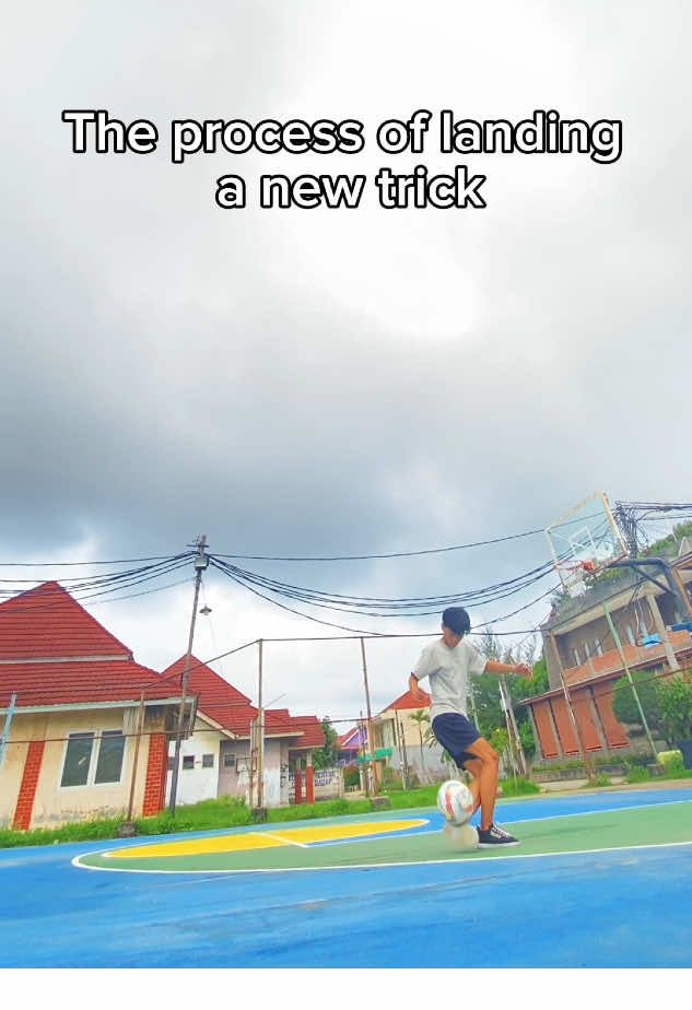 proses #fyp #bolasepak #futsal #sports #freestylefootball #fyp #specs #fyppppppppppppppppppppppp 