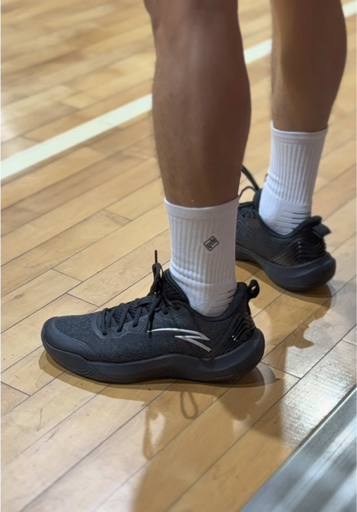Anta Kt BM Shoe Review #shoereview #budgetshoes #kuyajogs #klaythompson #anta #kyrieirving 
