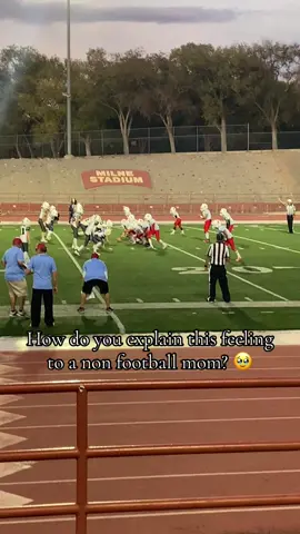 One of my favorite moments of his entire football career. He makes me so so proud 🥹  #football #footballmom #footballtiktok #footballplayer #memories #trend #trending #fyp #fypシ #foryoupage 