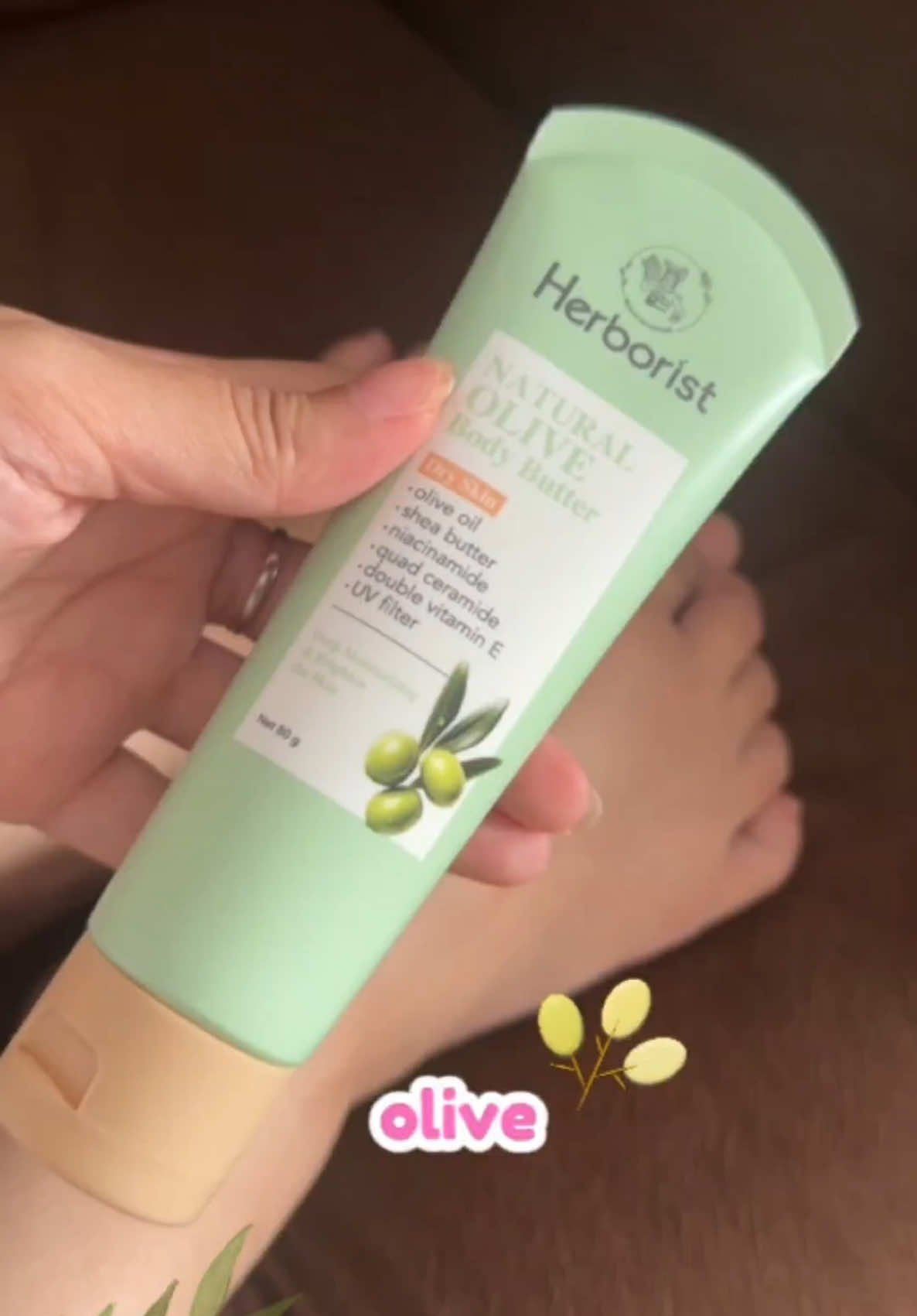 Solusi kulit kering bisa pake body butter dari herborist #herborist #bodybutter #herboristbodybutter  #naturaldarilokal #ireniareview 