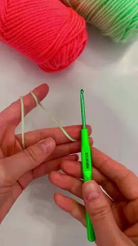 #crocheting #crochetersoftiktok #crochettutorial #crochet 