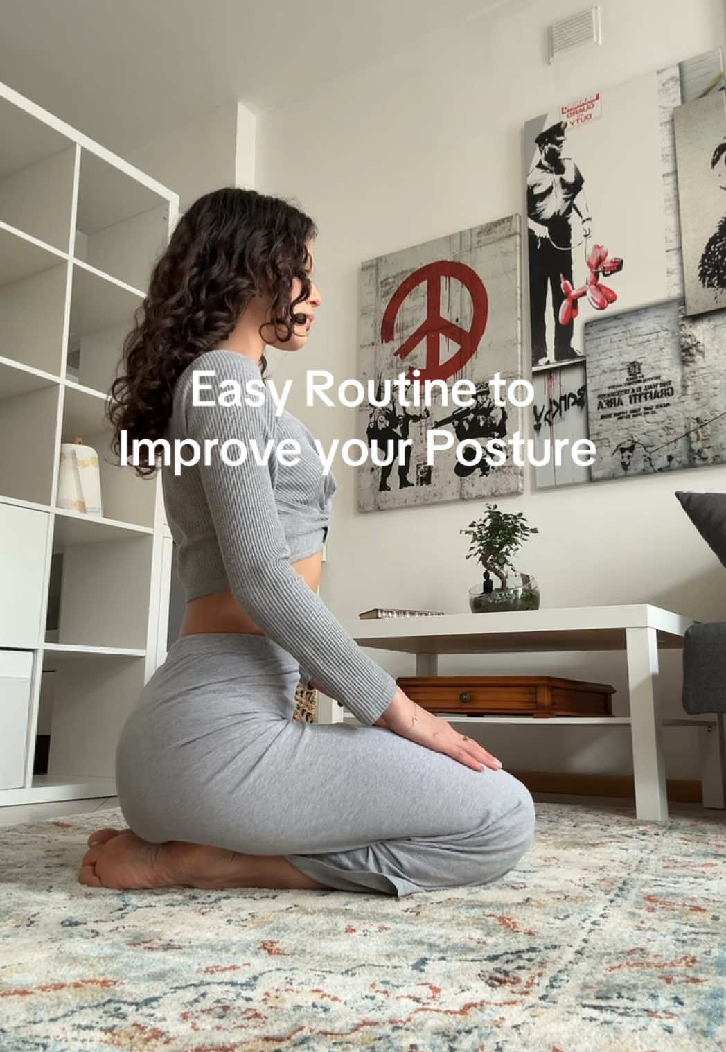 improve your posture with this easy routine 🦋 for more use  Align 🫶🏻 #stretchingroutine #stretchingexercises #postureexercises #backstretching #yogaroutine 