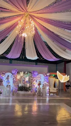 Celebración de 15 años de CORAIMA ❤️ Somos de Huacho-Lima-Perú 🫶🏻 Somos ITANA EVENTOS (Solo decoramos en nuestra ciudad) Único Número para informes: 941147070 #itanaeventos #huacho_perú🇵🇪 #organizadoradeeventos #detalleshechosconamor #eventplanner #15añosfiesta #decoracionde15años🎉 #fiesta15años 