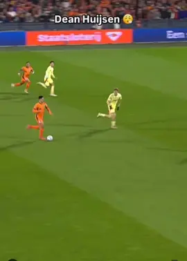 Looks like a serious baller💪⚽️ #football #meme #huijsen #spain #foryou #fyp #Soccer #clips #talent 