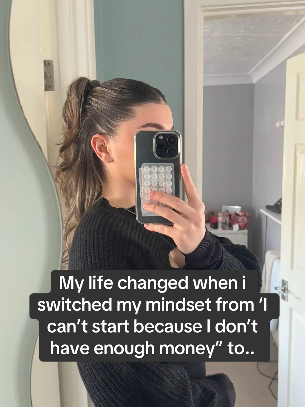 Taking the first step is the scariest! But honestly take that leap! ✨ You will never know what you missed out on if you don’t give it a go!🤍 Comment ‘FREE’ if you want to start your journey today or message me for more info 💸 #digitalmarketing #reselldigitalproducts #startdigitalmarketing #digitalmarketingjourney 