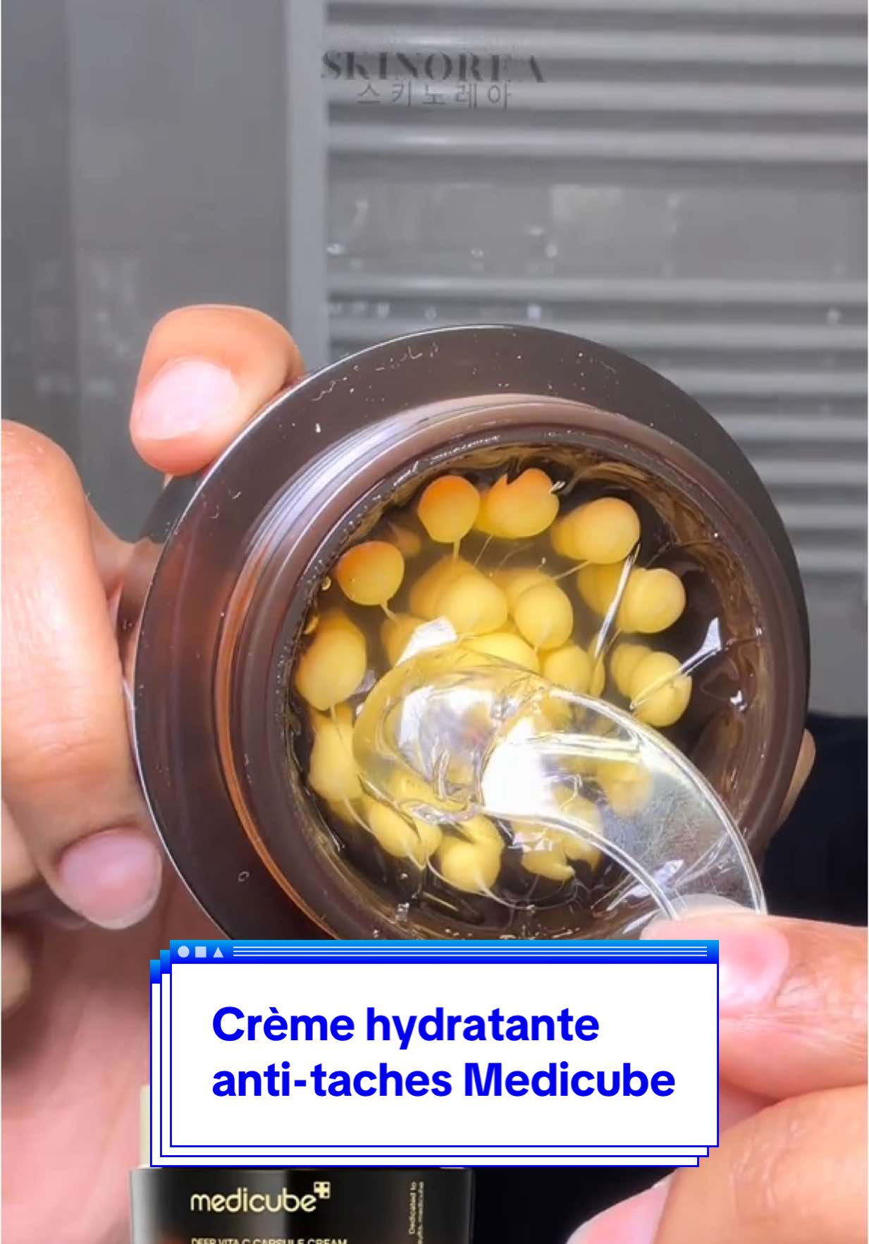 La K-Beauty frappe fort avec la crème virale à la vitamine C signée Medicube ! Ses capsules éclatent au contact de ta peau pour libérer une dose d’éclat et de glow instantané ✨ MEDICUBE Deep Vita C Capsule Cream  DISPONIBLE sur skinorea.com 🥰 Profite dès maintenant de -10% sur toute la K-beauty du 19/03 au 25/03 avec le code promo : EIDSALE10  #skinorea #medicube #kbeautyskincare 