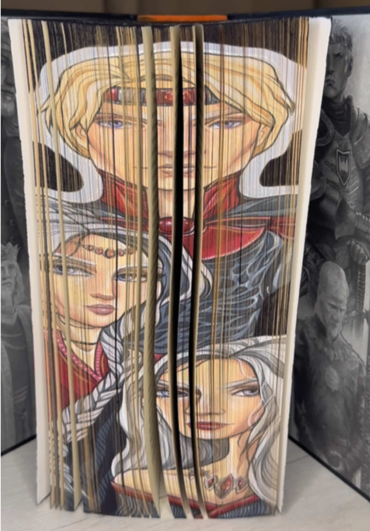 #book #foreedgepainting #bookpainting #specialeditionbooks #BookTok #booktiktok #custombook 
