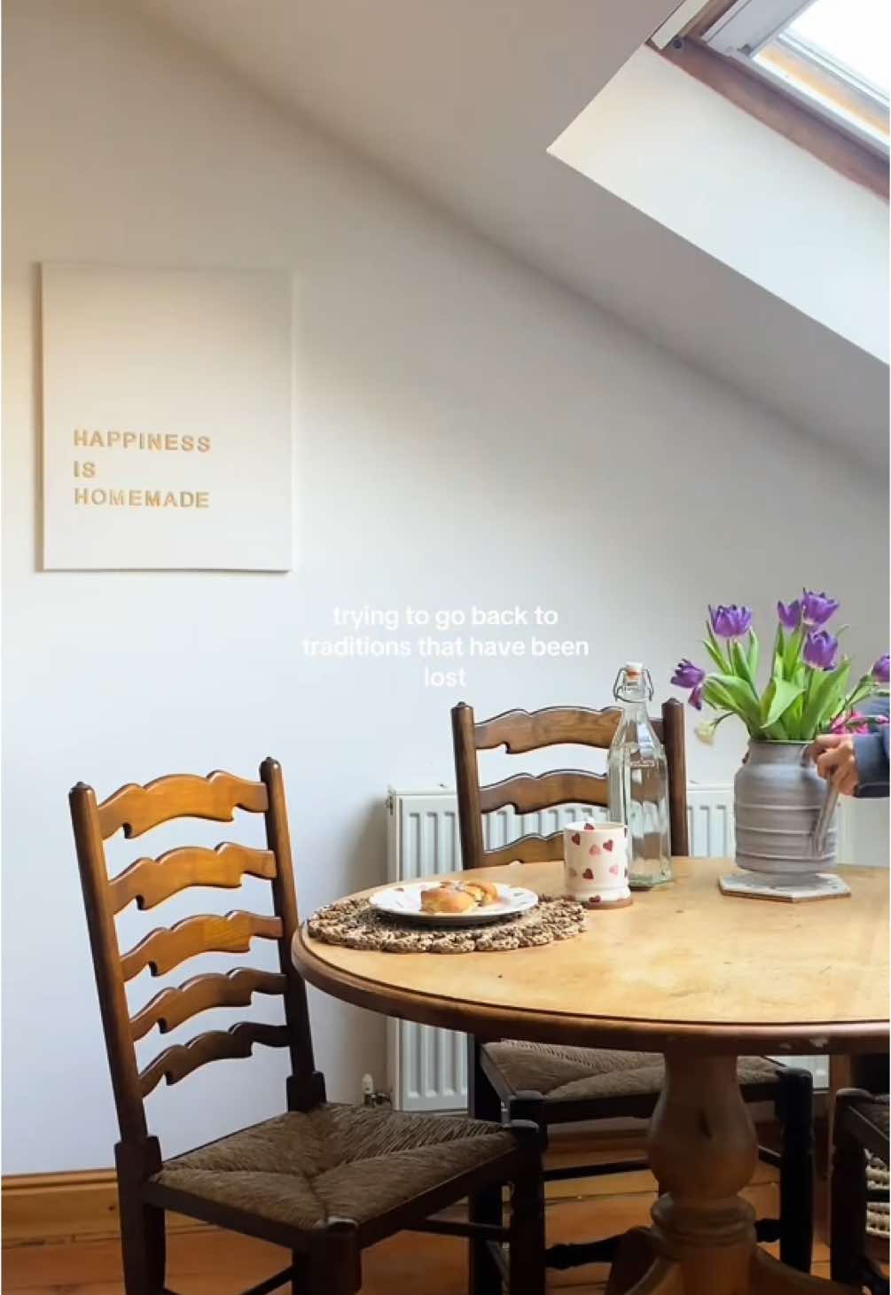 Food for thought… ❤️ #cottageliving #cottagelife #slowliving #cottagecoreaesthetic #cottagecore #cottage #countryliving #englishcountryside 