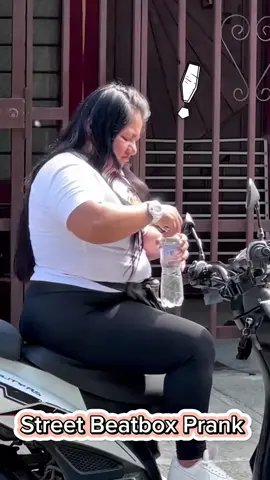 “When the beat drops, but they weren’t ready! 🎤😂 Watch this street beatbox prank unfold! #BeatboxPrank #PublicReactions”