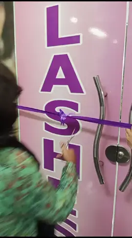 NEW BRANCH OF FLASHES BEAUTY SALON  square mall, second floor, shop no 7, Al Rehman Garden phase 2 near gate no 2 main Sharakpur road Lahore 