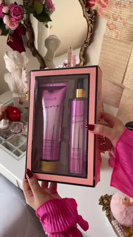 @⭐ Débora ⭐ Tem lançamento chegando! Acabaram de chegar na Topteck os Kits de Creme e Hidratantes e Body Splash Pokoloka! Inspiração nas melhores fragrâncias e em vários tamanhos! Ótimos preços para você! Reserve o seu agora e não corra o risco de ficar sem! Clique no link para comprar agora!  https://topteck.com.br/search?type=product&options%5Bprefix%5D=last&q=Kit #Topteck#KitsDeCreme #Hidratantes #BodySplash #Lançamento #Novidade #CompreAgora #NãoPerca #ReserveAgora