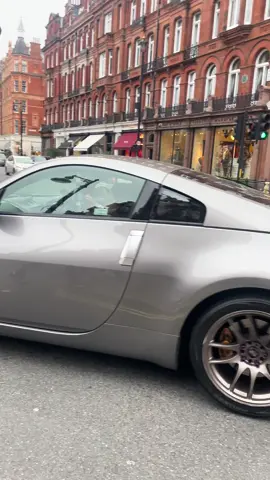 my old favourite car  #nismo370z #370z #nissan350z #nissan370z #nissan370znismo #nismo  #carspotting #carspottinglondon #car #london #supercar #lamborghini #aventador #svj #lamborghiniaventadorsvj #lamborghiniaventador #v12  #ferrari812 #ferrari812superfast #ferrari #buggati #bugattiveyron #bugattiw16 #bugattichiron #koenigsegg #koenigseggjeskoabsolut #pagani #mcar #m5 #turbo #vw#carxdriftracing #carscene #carscenelondon #megacar #hypercar #luxury #sports #carmzmedia #mclaren #senna #porsche #mercedes #nissan #gtr #lexus #ford #bmw #vw #jdm #supramk4 #rx7 #TikTokCars  #Carsoftiktok, #viral, #fast #CarTok #BikeTok #car #blowthisup #xyzbca #carsoftiktok #cartok #mayfairlondon #carslover #cartiktok #turbocharged #supercharged #fyp #ttfyp #makemefamous #v8 #v8power #wockst*rz #fy #foryou #foryoupage #fypppppppppppppppppp #fypp 