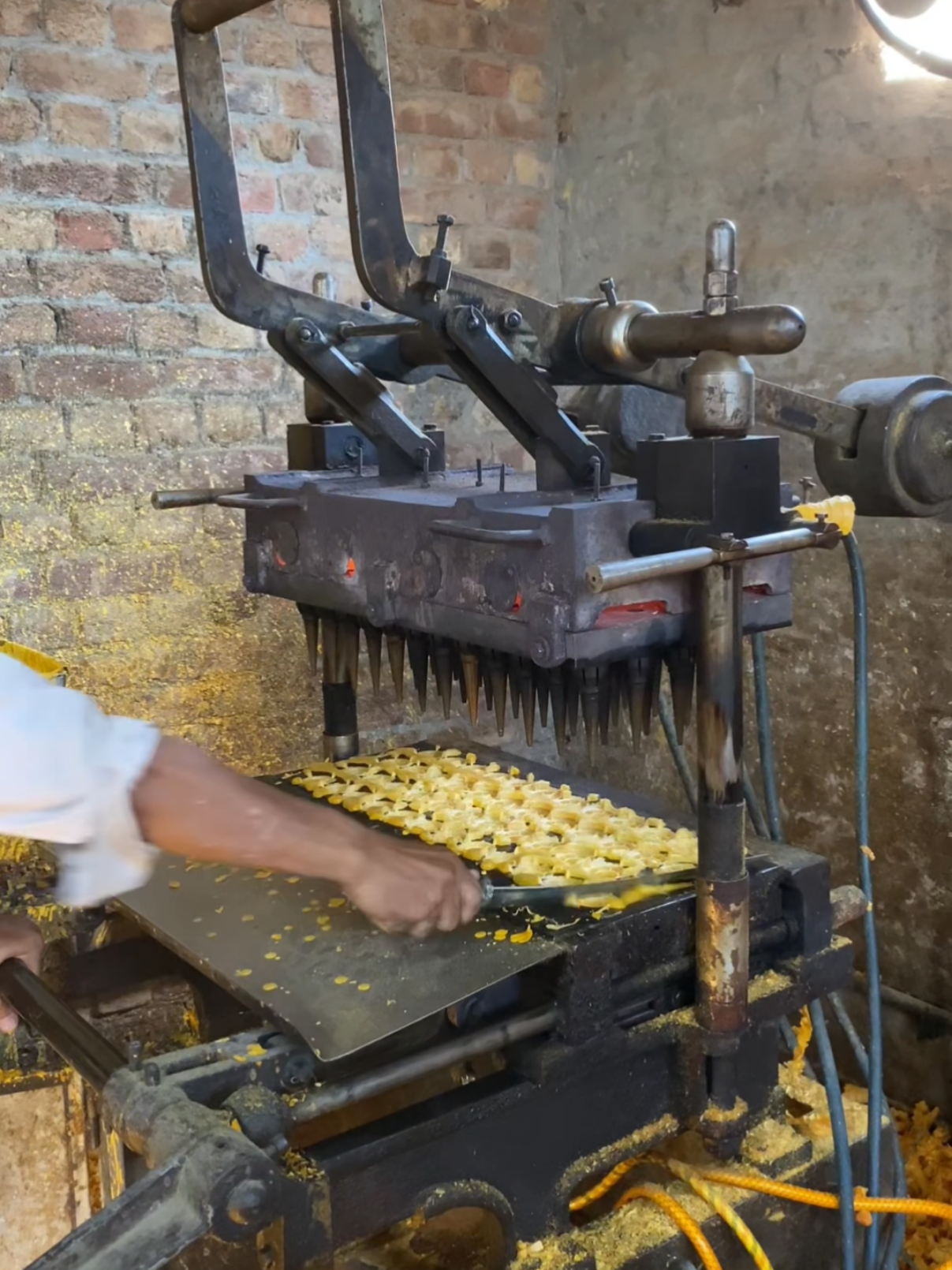ice cream cone making process #fyp #icecream #cone #making #viral_video #tranding #tik_tok 