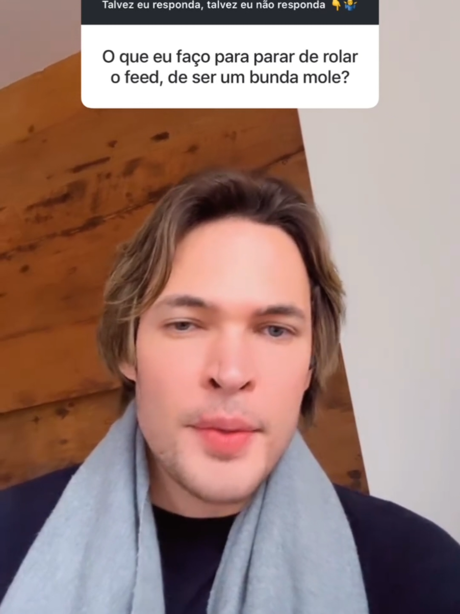 Acrescentando o que o Finch disse, o algoritmo é por conta e não por dispositivo; ou seja, você pode ter várias contas com algoritmos diferentes, por exemplo, um em inglês e outro em português… Quando você domina o algoritmo, ele não o domina! Concorda?