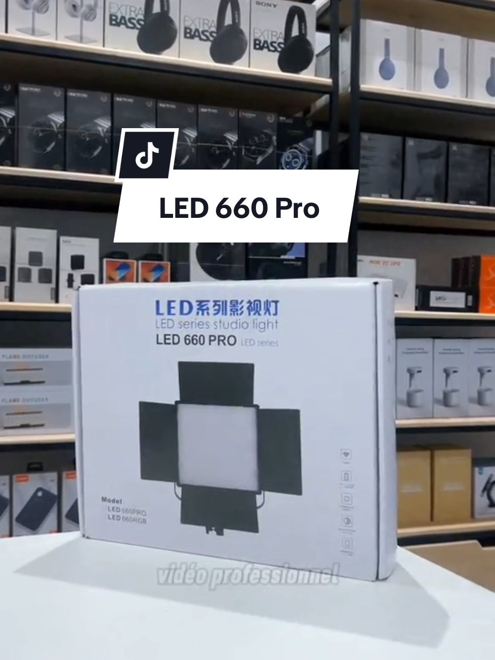 Eclairage LED 660 Pro 40 000 Fr Eclairage Vidéo professionnel #EclairageLED #eclairagevideo #led660pro #led #ledlight #proled 