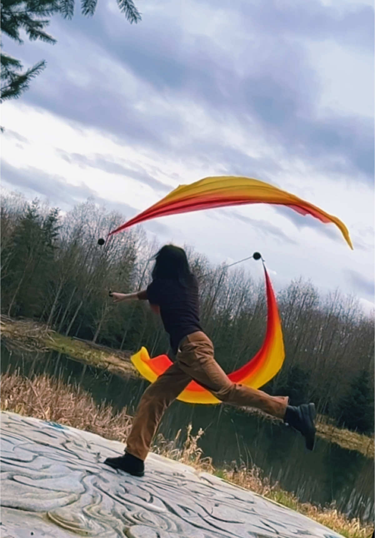 Watch until the poi collide #flowarts #poi #veilpoi #fyp #slip 