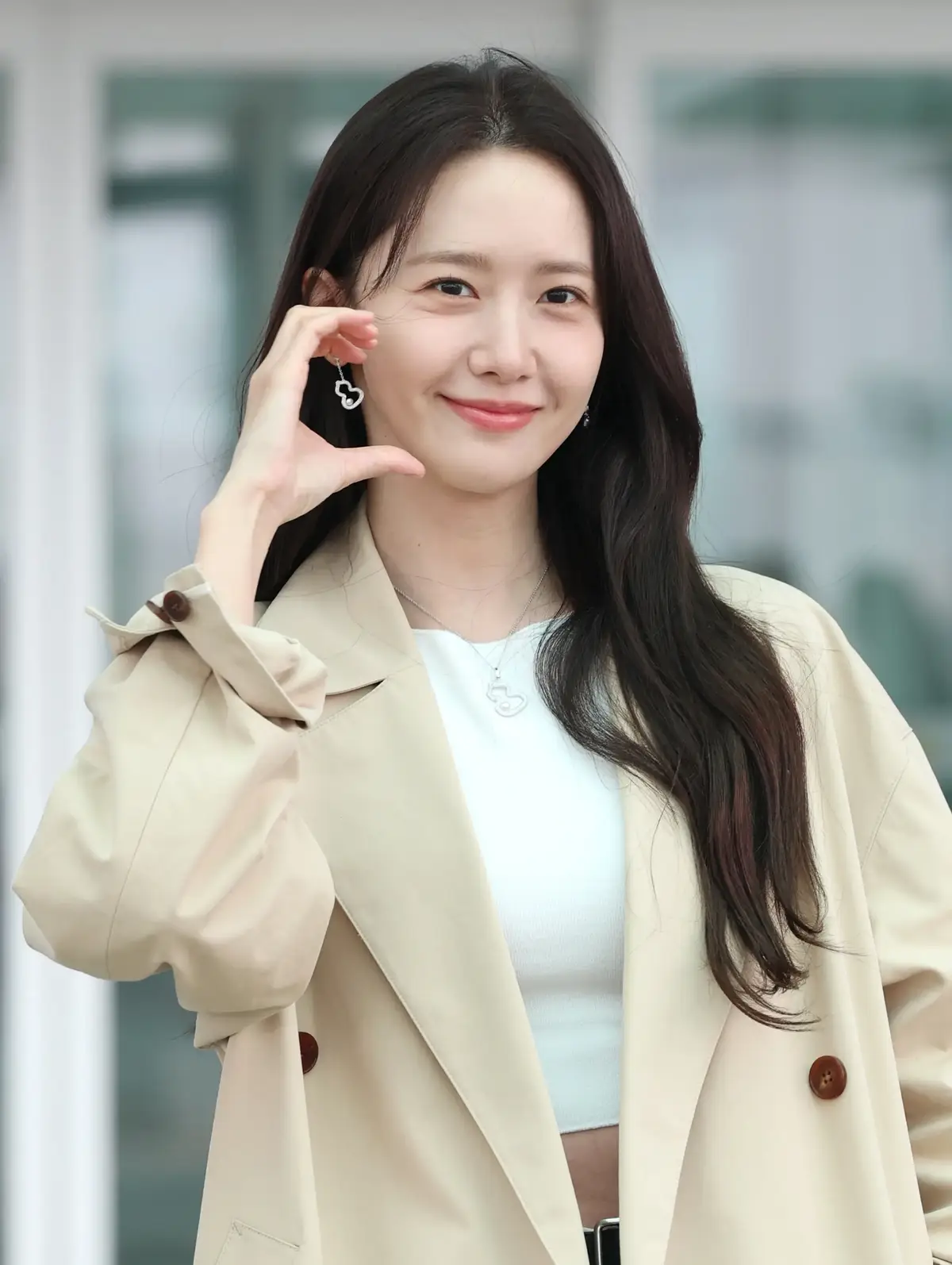 Lim YoonA di Bandara Incheon, berangkat ke Shanghai untuk menghadiri acara Qeelin 🧡  #yoona #limyoona #snsd #girlsgeneration 