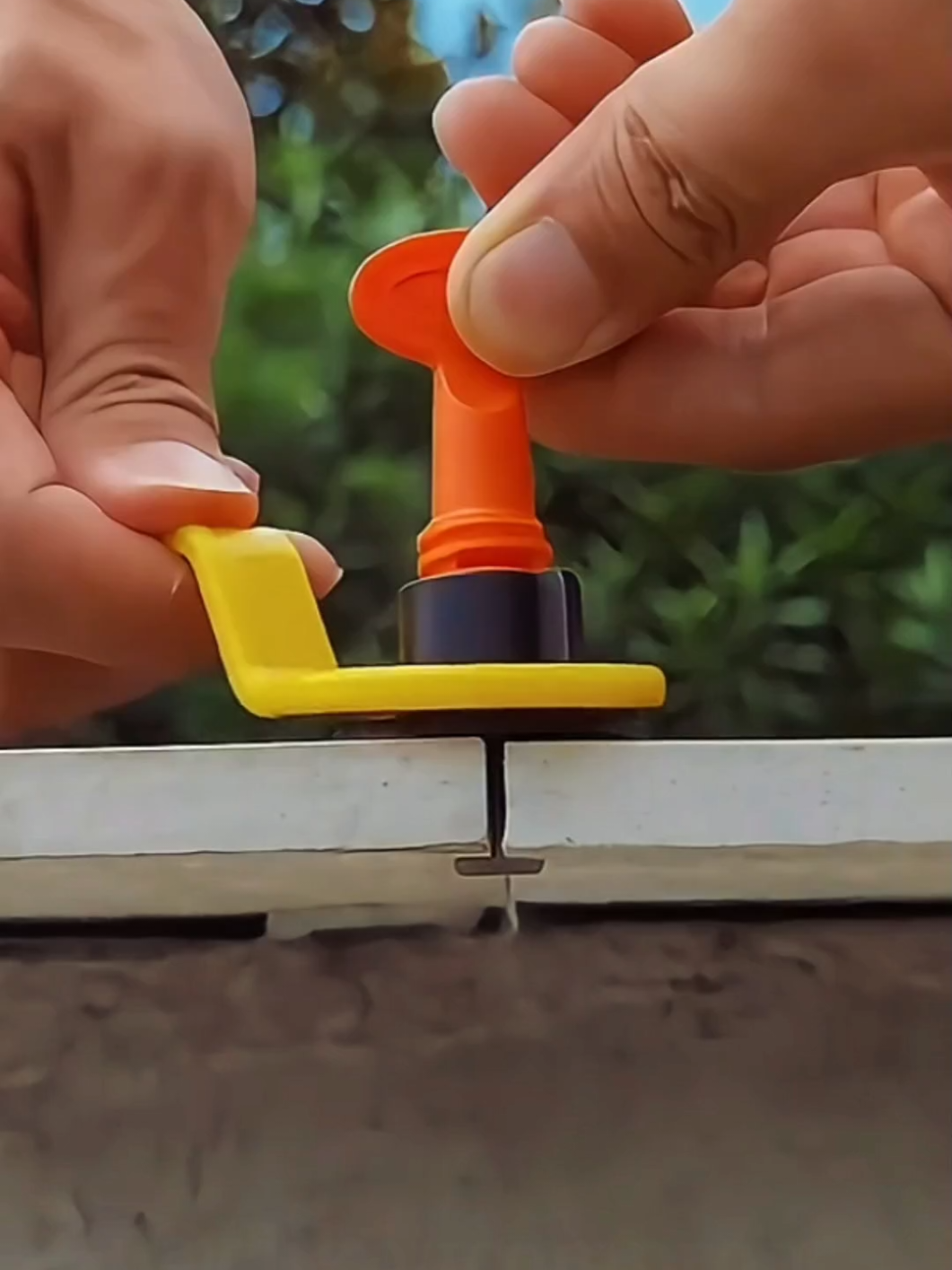 Com esse niveladores os pisos não ficam mais tortos! #construcao 