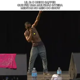LIL B EM 2011 (PITCHFORK SHOW) fiquei um dois dias sem postar mas voltei👍#lilb #based #hiphop 