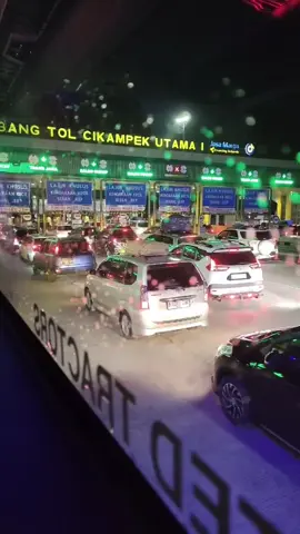 Hati hati di jalan Keluarga menunggu kalian di kampung halaman #anakrantau #mudik2025 #infomudik #gerbangtolcikampekutama 