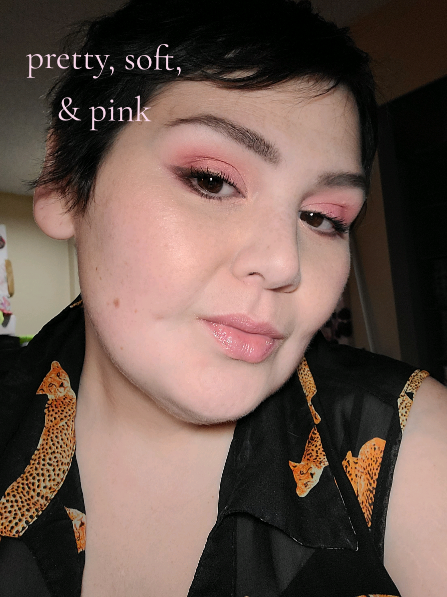 a #prettypink #makeuplook for spring... soft pinks with a smokey brown liner. this is one of my favorite #springmakeup looks ever... and it's #easymakeup  🩷🩷🩷 #makeuptutorial #easymakeuptutorial #makeupry #makeupartist 