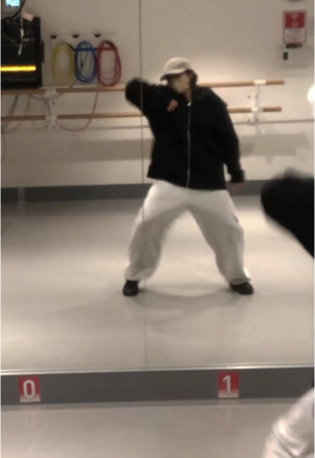 大阪の心斎橋、天王寺で 初心者向け、経験者向け HIPHOP、GIRLSHIPHOP、KPOPレッスンしてます💃 気になる方コメントください❤️‍🔥 #kpoplesson #hiphoplesson  #girlsdance #girlshiphop #girlslesson #girlsldeyoucan #showyoucamny #choreo#choreography#osaka #japan #lesson #dancelesson #stylehiphop @XG Official 