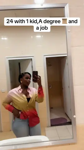 Being a mother is my first priority 👍😊