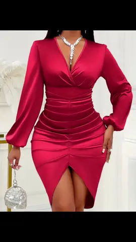 #ْslideshow #creatorsearchinsights #fashion #dresses #fashiontiktok #fypシ゚ #fypp #foryoupage #viralfashion #satin #classy #fashionstyle #classyoutfit #fashionstyle 