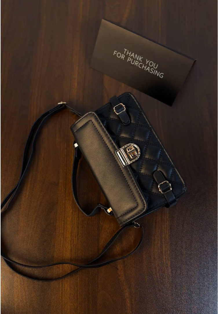A must-have for shopping 🛒   #betawallets #black #fyp #fy #fypage #fyppppppppppppppppppppppp #fypp #fypシ゚ #tiktok #tiktokindia #tiktok_india #tiktoknews  #gift #💼 #💕 #👍 #🥹#wallet #wallets #cardholder #card #coin #coinpurse #walletforwomen #shoulderbag #minibag #cutebag #slingbag #crossbodybag #newyear #2025 #cas #paydaysale #valentinesgift #mlbbnewskin #bumblebee #losangeles 