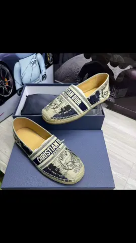 Cói hạc nâu#xuhuong2025🥰 #xuhuong2025tiktok❤️🌈✔️🌸🤣🥰 #xuhuong2025tiktok❤️🌈✔️🤟🤟🤟story #giaycoi #giaycoinam #giàycoi #giàycoinam #giàycói #giàycóisliponnam #giàycóinam #giàycóinamdr #giày cói lười nam #giayslipondecoi #giaydior #giaydiornam #giaydiorchristian #giàydior #giày dior lên dáng #diorshoes 