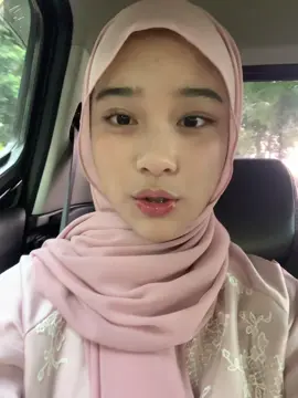 my hijab looks weird..