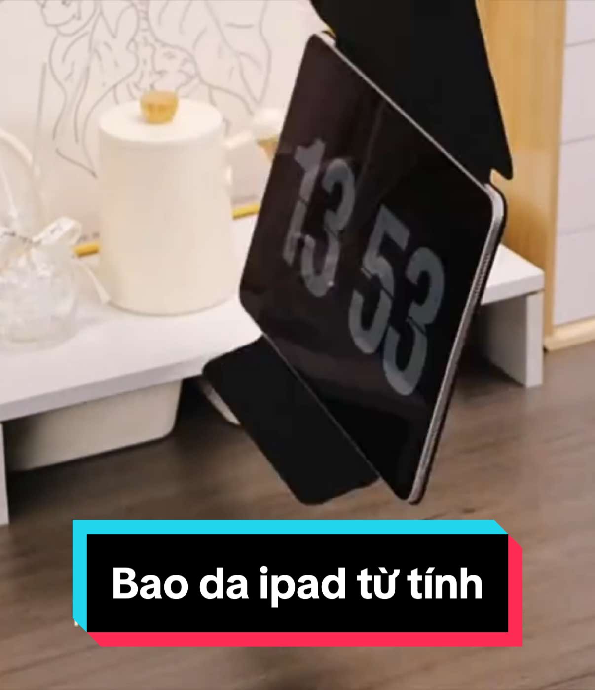 - Bao da ipad hít từ tính 2025 Chỉ cần đặt ipad vào bao da tự hít cứng lại với nhau Bao da có đầy đủ tính năng (mở bao da tự mở màn hình, đóng tự tắt) Chất liệu da pu chống bám bẩn mặt trong là nỉ siêu bền Sp có 2 loại có khóa nam châm và loại không có khóa, shop bán cả 2 loại luôn ạ ! _ #opipadnamcham #caseipad #baodaipad #baodaipadtutinh #caseipadtutinh