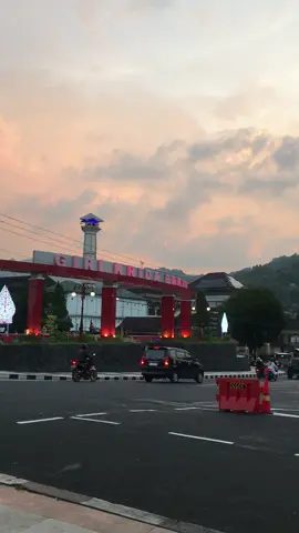 wes podo balik wonogiri durung niki🥺🥺👋🏻👋🏻   #wonogiri24jam #fypage #lewatberanda #wonogirihits #mudik 