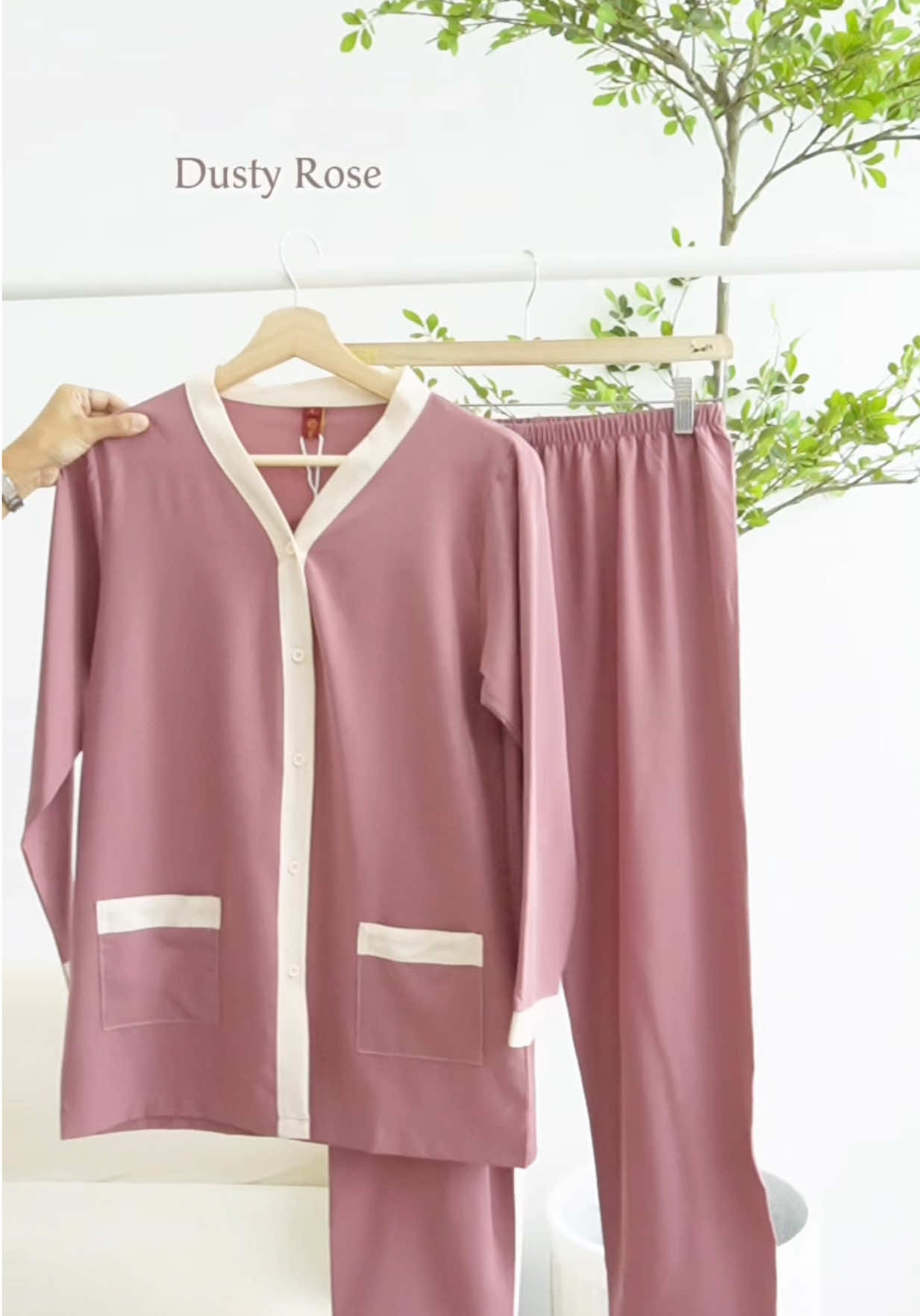 Pyjamas set yg lawa😍 siap sediakan 2 Pockets✨ Korean Style, baju tido design mcm baju jalan2🤭 #elgini #elginimalaysia #vermillion #fyp #tiktoksports #kualiti #pyjamas #koreanstyle 