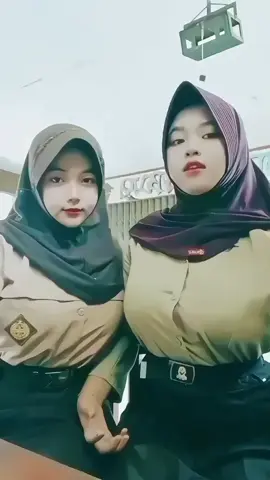 smp😯#tentop #4u #tobrutstyle😋 #Tentop Crop Cewek #viralvideo #tobrut #smptobrout #smpviral #smp #fyp 